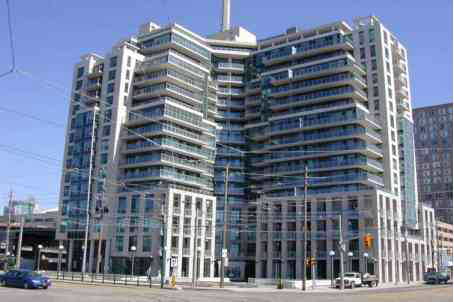 Aqua 410 Queens Quay W