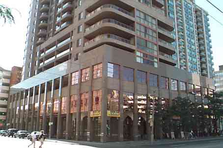 736 bay street condo